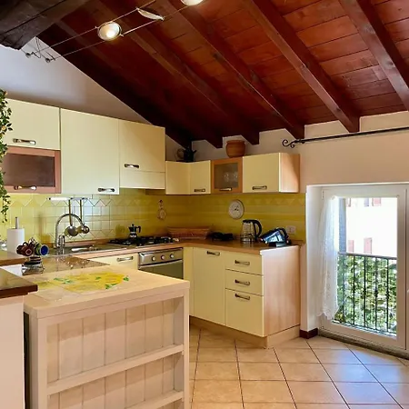 Casa Girasole By Gottschalk Mandello del Lario